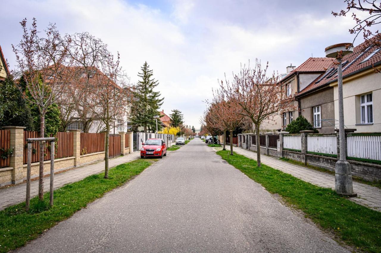 Vila Lumir Poděbrady Exteriör bild