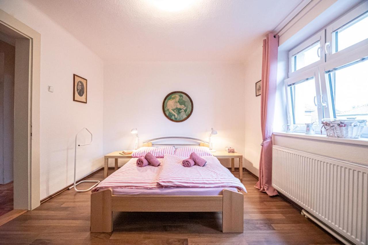 Vila Lumir Poděbrady Exteriör bild