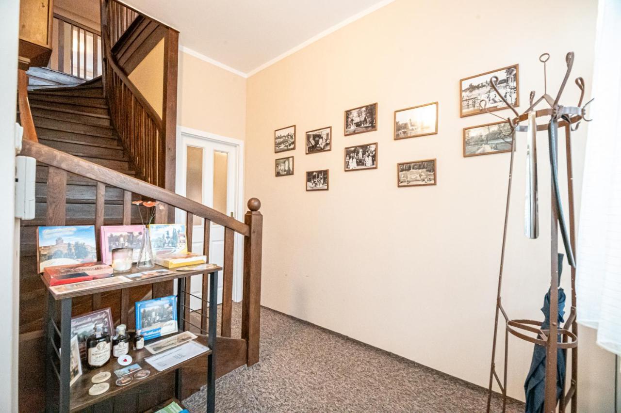 Vila Lumir Poděbrady Exteriör bild